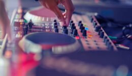 PeopleImages.com-ID1430835-1